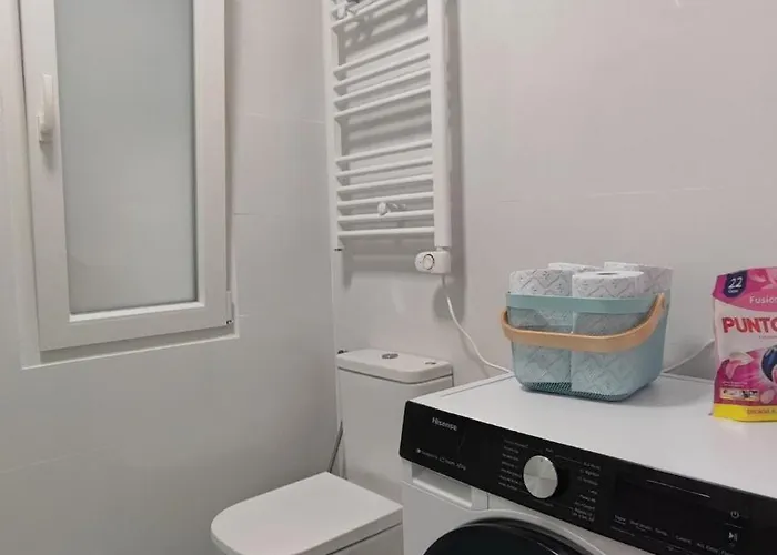 Simple Y Practico Apartmán A Coruña